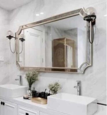 Французская комната на заказ Декоративное большое зеркало Волнообразное зеркало Дизайн деревянный каркас Нерегулярная форма Облицовка зеркало